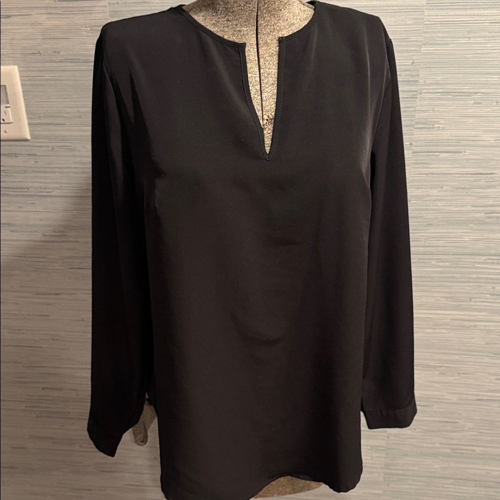 Ava & Viv Classic Black Blouse
